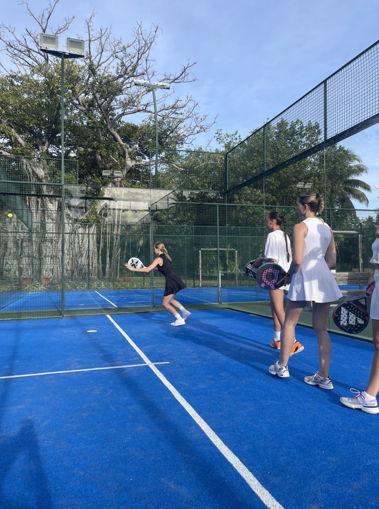 Падел-кэмп No Drama Padel на Мальдивах, сентябрь 2026